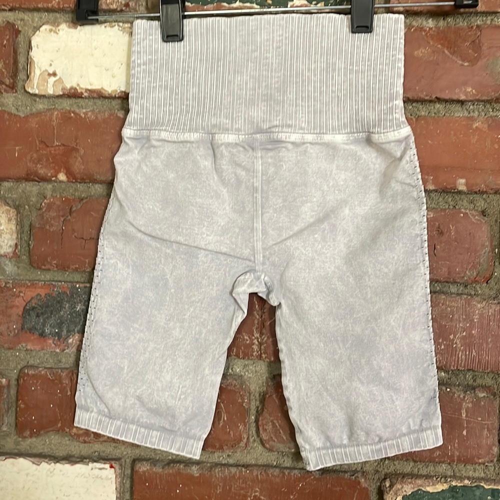 Free People Good Karma Running biker Shorts  size XS/S gray - Picture 2 of 4